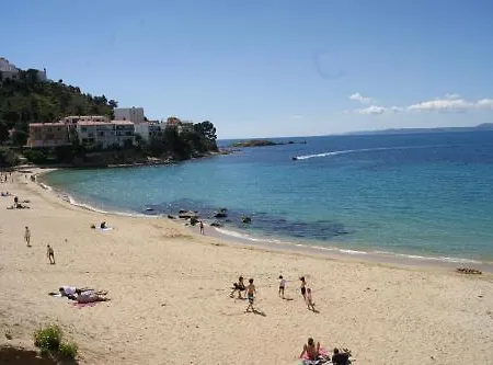 Agi Marina Apartamento